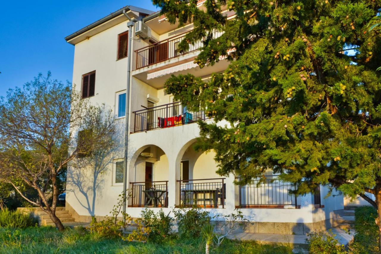 Apartments With A Parking Space Senj - 11520 Exterior foto